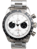 チューダー（TUDOR）